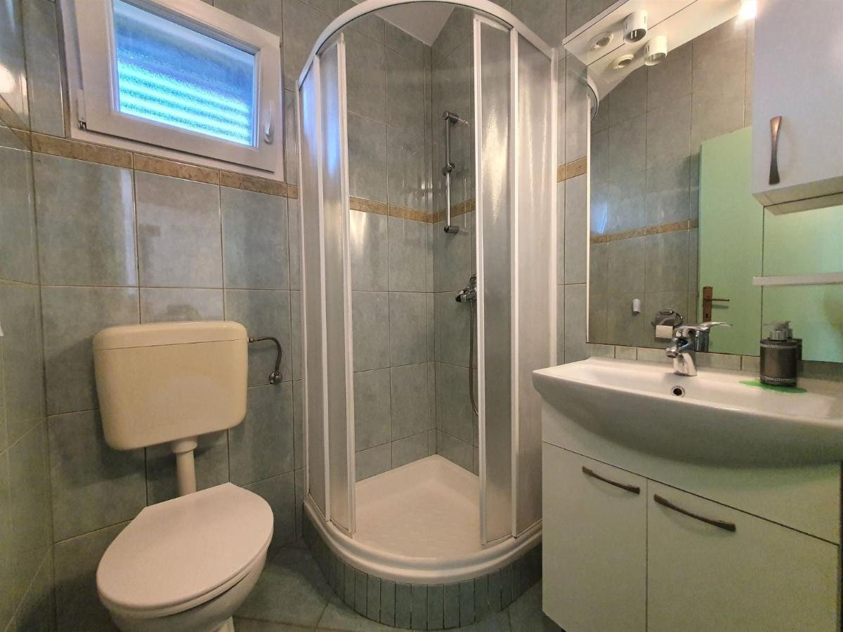 Zečevo Holiday Home Camp Marko - Roz335 By Interhome מראה חיצוני תמונה